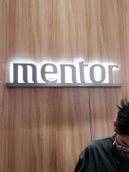 -Mentor Hair Salon