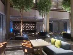大堂-大中华希尔顿酒店-念自助餐·嗨啤·小龙虾