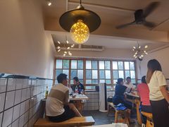 -岗上渣渣老火锅(两路口店)