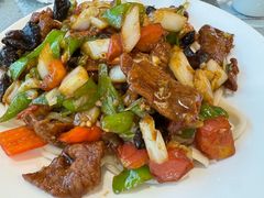 过油肉拌面-汗腾格里·风味餐厅(新疆驻京办店)