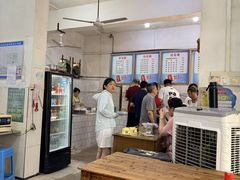 -高师傅特色米粉汤包(建设路店)
