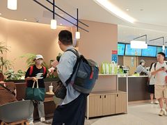 -奈雪的茶(广州万菱汇PRO店)