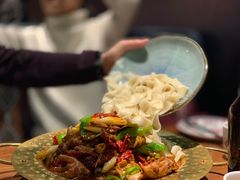 沙湾大盘鸡-天山集市(和家乐广场店)