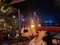-城墙外BAR