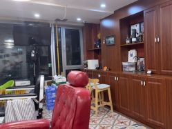 -韦恩先生Barbershop英式男士理发馆