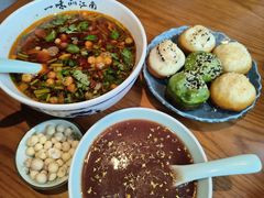 牛杂粉丝汤-鑫震源·苏式大虾生煎(山塘街店)