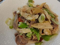 -汗腾格里·风味餐厅(新疆驻京办店)
