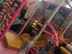 -蒙特利亲子乐园