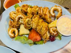 -东海岸人工湖美食村