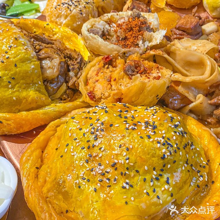 不多❗手工酥皮烤包子我也就点了十几个而已……