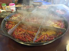 -重庆老火锅王(西安北路店)