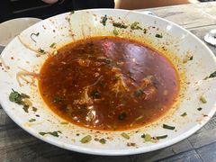 三顾冒菜-汇吃汇喝美食街(上海建发浦悦荟广场店)