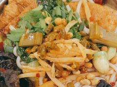 -红鼻子桂林米粉(金唐新光界店)