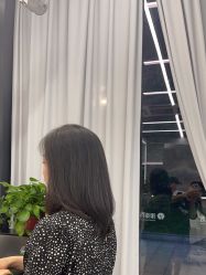 -侨治发型