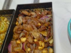 -老东镇啤酒屋海鲜加工·蒸汽海鲜·海鲜烧烤(台东店)