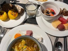 -深圳隐秀山居酒店