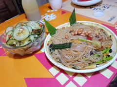 老表记爆炒螺蛳粉-老表记广西宵夜螺蛳鸭脚煲(西大店)