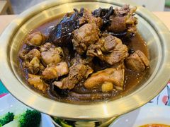 铜锅小鸡炖蘑菇-老乡鸡(旭辉御府店)