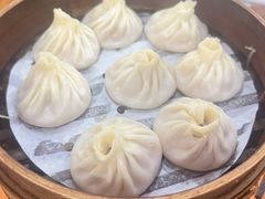 -莱莱小笼·乔艾