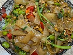 -老头爱马仕酸豇豆炒饭(丰富路店)