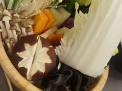 -湊湊火锅·茶憩(南京万象天地店)