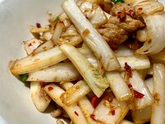 -聚鑫朋酸菜肥肠(文艺路口店)
