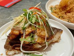 咸香酥脆黄花鱼-莆田餐厅PUTIEN(万象天地店)