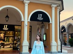 -佛罗伦萨小镇广佛名品奥特莱斯(疏港路店)