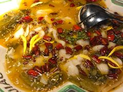 撒椒酸菜鱼-撒椒·四川江湖菜(大族广场店)