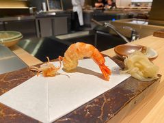 新鲜天妇罗虾-茂·板前鮨造·OMAKASE·烧鸟·天妇罗(珠江新城店)