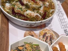 -渔语鱼酸菜鱼新川菜(来福士店)