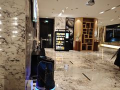 -上海漕河泾万丽酒店