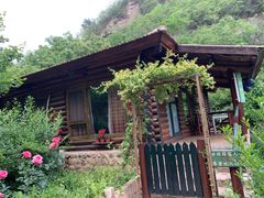 -北京水岸山吧度假村(雁栖镇店)