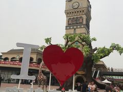 -王府井奥莱临潼小镇(临潼店)