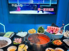 -唯爱KTV聚会餐厅(仙林东城汇店)