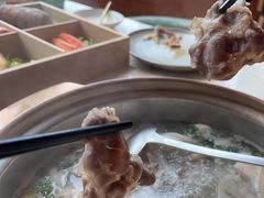 -喃喃椰·糟粕醋·椰子鸡火锅(七堡花园店)