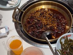 -何师傅美蛙鱼头(汉街店)