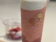 芝芝莓莓-喜茶(北京五棵松华熙店)