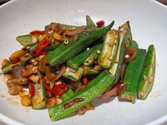 小炒秋葵-小大董·烤鸭(凤凰汇店)