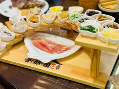 -香麒园·过桥米线·南湖雅宴