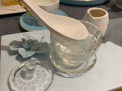 -燕庭·纯燕窝·甜品下午茶(南京西路店)