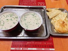 羊汤烧饼-教师之家赵家羊汤馆(东青龙街店)