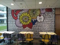 等位区-麦当劳(杭州临平万达广场店)