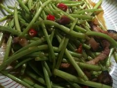 -洞庭土菜小炒馆(易发广场店)