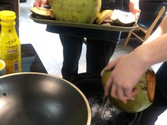 -东椰·海南椰子鸡火锅(朝阳门店)