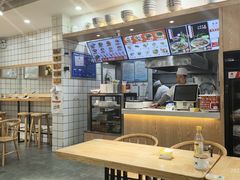 -黎一碗大碗手工面(城市立方店)