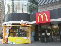 -麦当劳(燕顺路店)