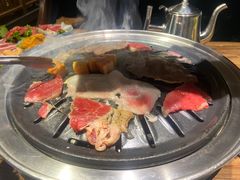 -明洞阿姨·韩式酱蟹烤肉·创意料理(三元桥店)