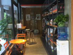 -八公叔叔宠物美容连锁(春申店)