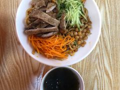 -牛呆呆·大碗牛肉面(金山店)